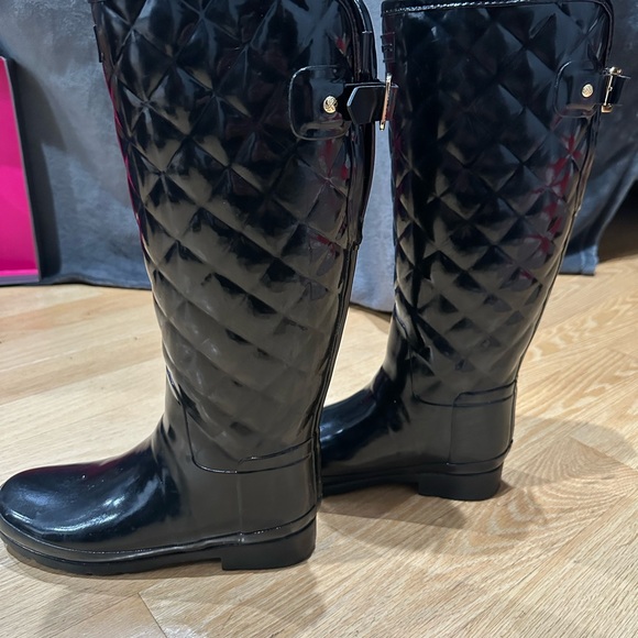 Hunter Black Quilted Women's Boots - Picture 5 of 8